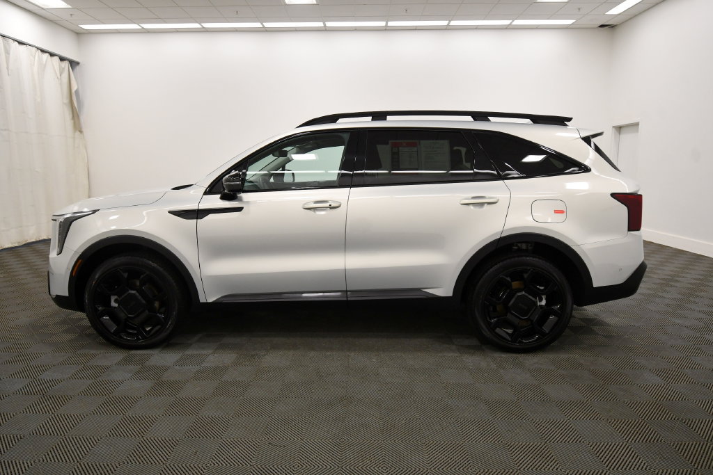 Certified 2026 Kia Sorento SX AWD/4WD image 4