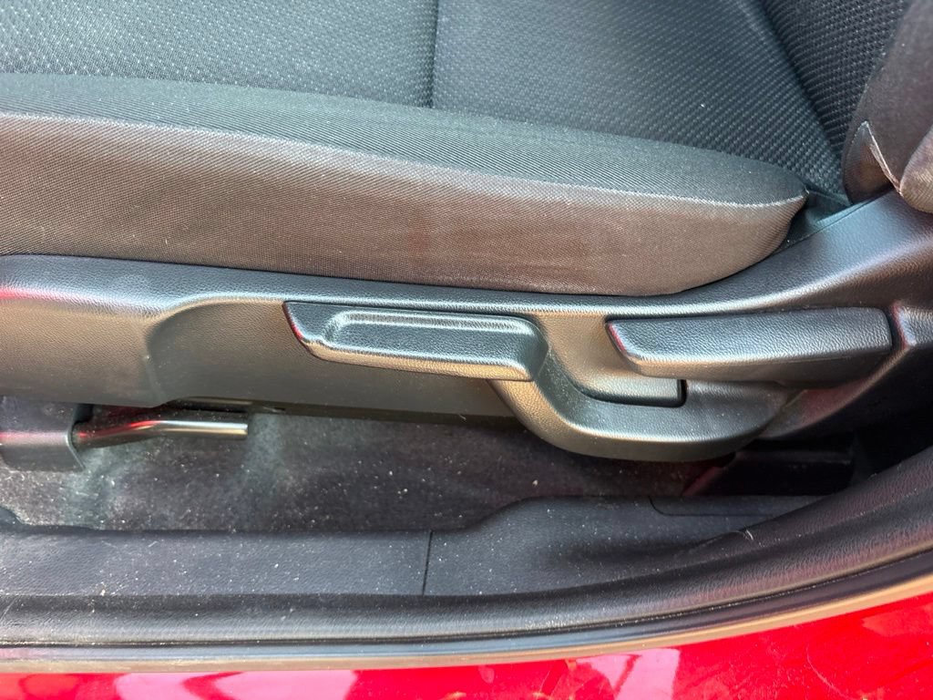 Used 2018 Honda HR-V EX image 19