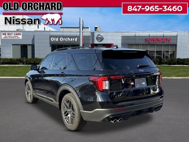 Used 2025 Ford Explorer ST AWD/4WD image 7