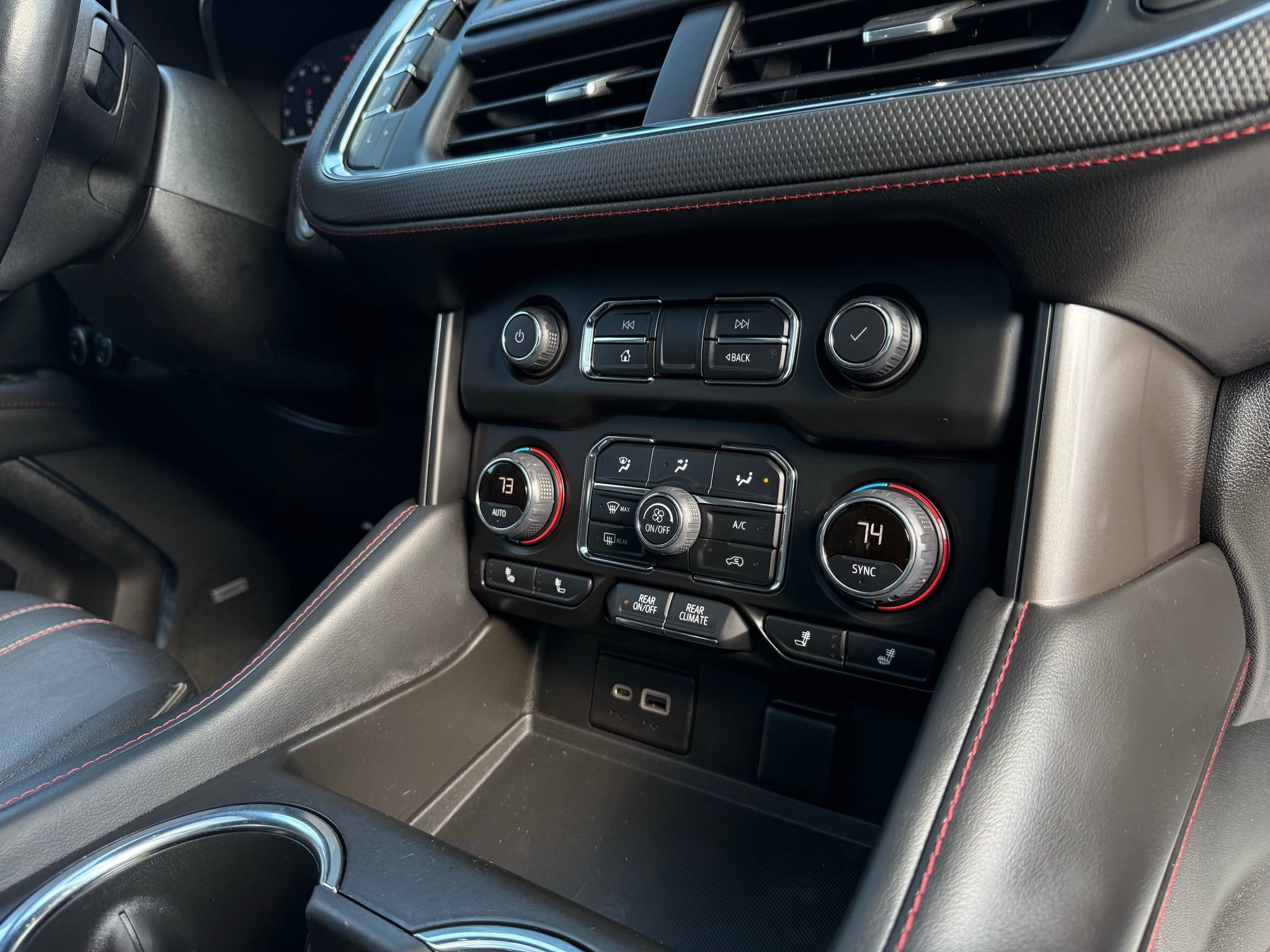 Used 2022 Chevrolet Tahoe RST w/ Luxury Package image 24