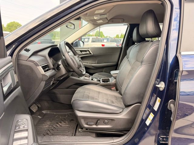 Used 2024 Mitsubishi Outlander SE AWD/4WD image 18