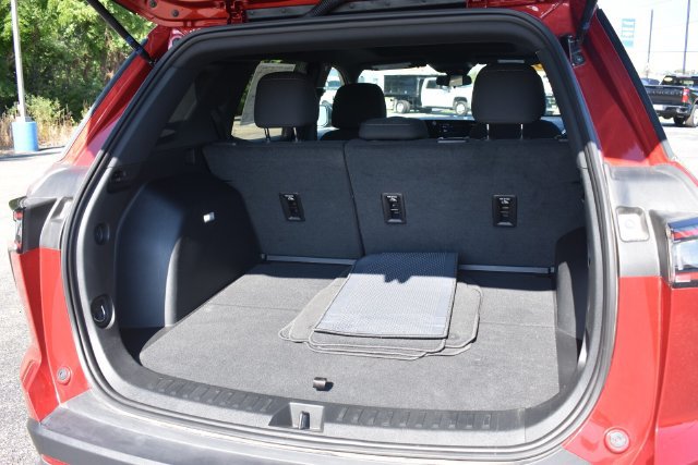 New 2026 Chevrolet Equinox LT FWD image 17
