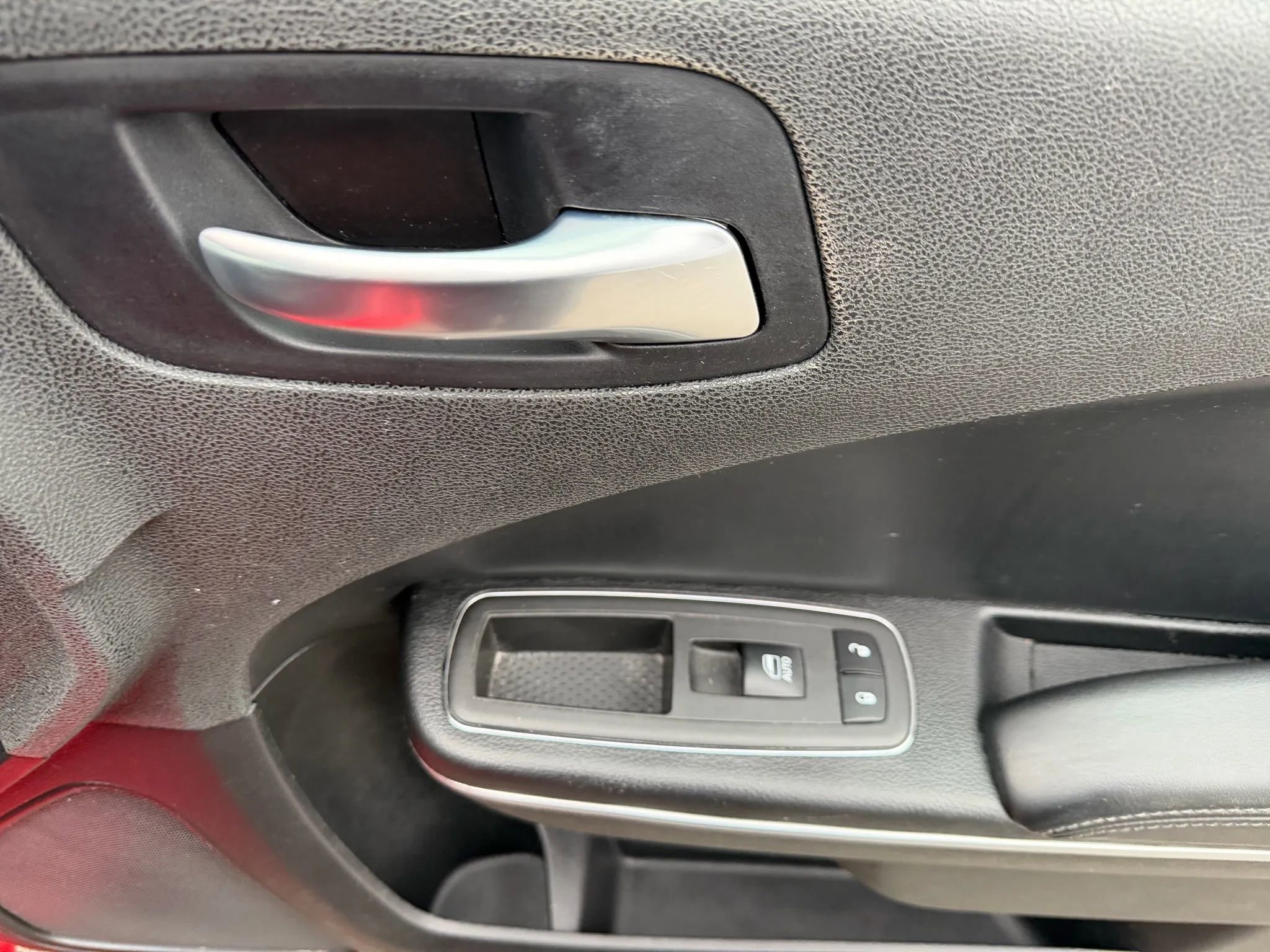 Used 2022 Dodge Charger SXT w/ Leather Interior Group image 30