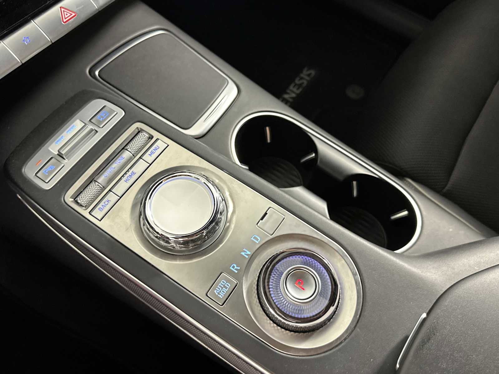 Used 2022 Genesis GV70 2.5T w/ Sport Prestige Package image 22