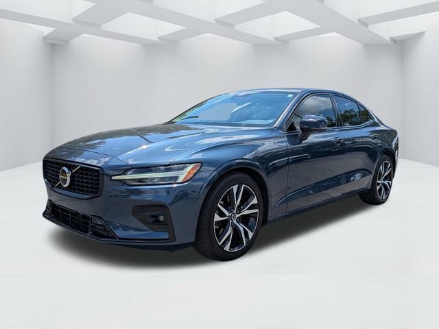 Certified 2025 Volvo S60 B5 Core FWD image 10