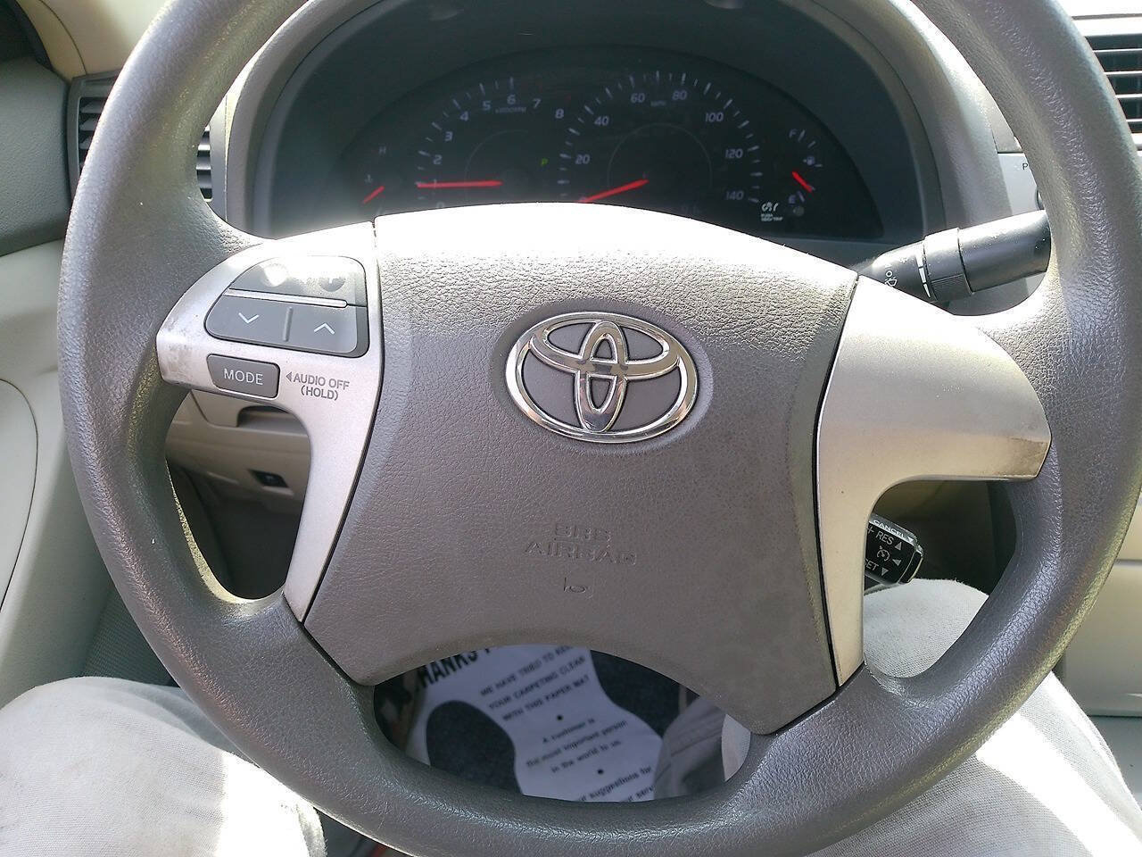 Used 2010 Toyota Camry LE FWD image 37