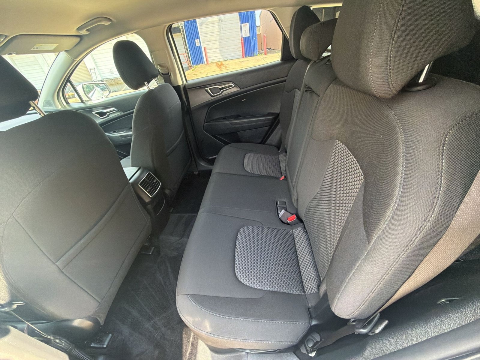 Used 2023 Kia Sportage LX AWD/4WD image 21