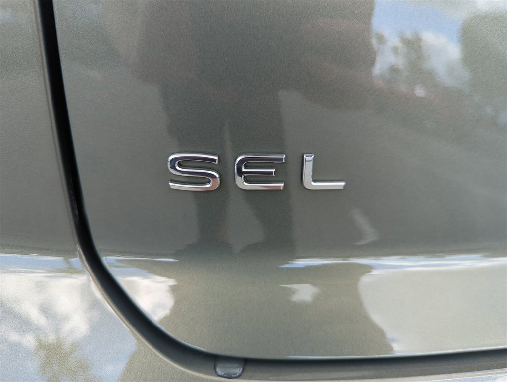 New 2026 Volkswagen Atlas Cross Sport SEL Premium R-Line image 18