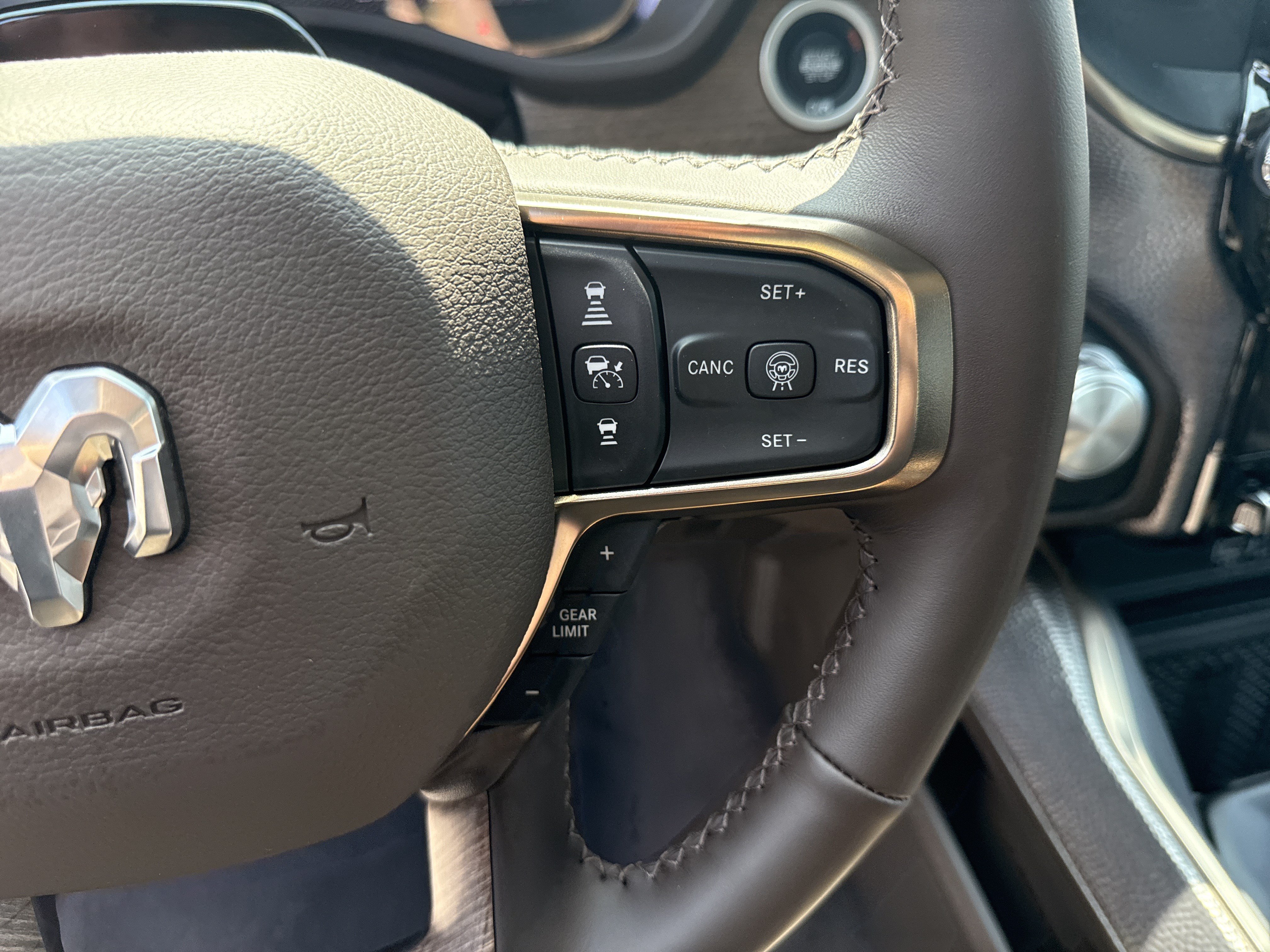 New 2026 RAM 1500 Limited AWD/4WD image 25