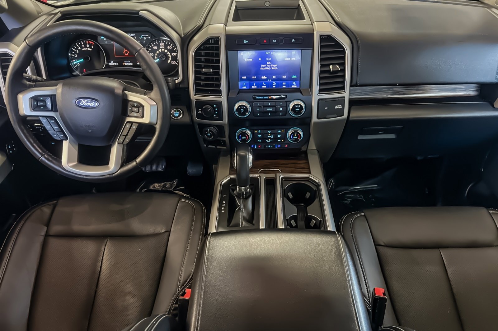 Used 2020 Ford F150 Lariat w/ Equipment Group 502A Luxury image 13