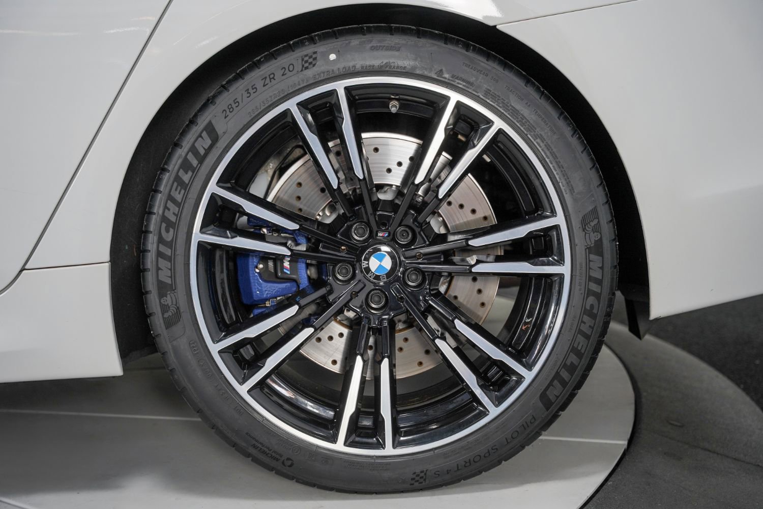 Used 2020 BMW M5 w/ Executive Package image 19