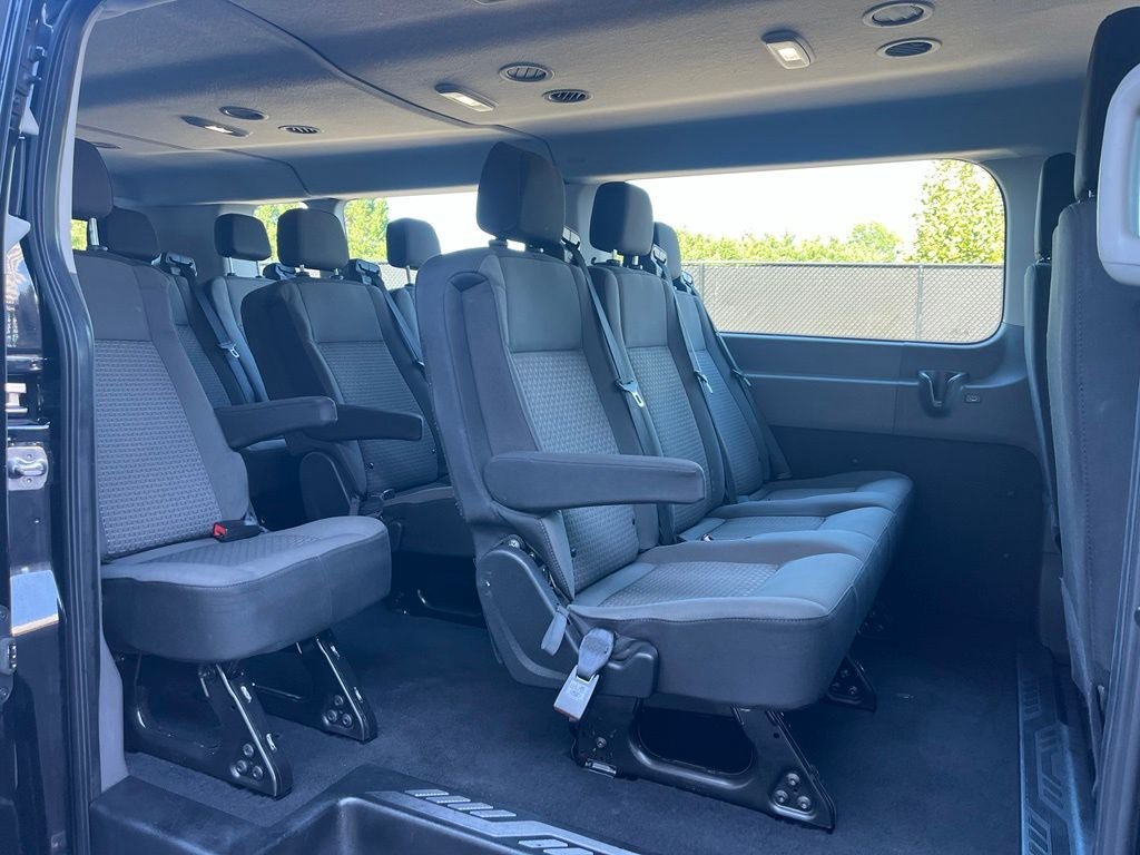 Used 2024 Ford Transit 350 XLT RWD image 9