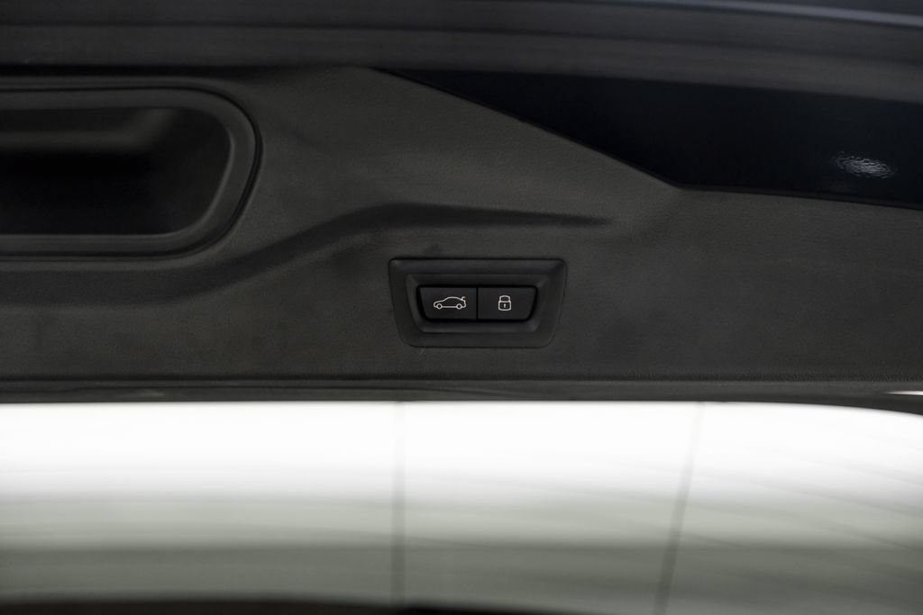 Used 2024 BMW ALPINA XB7 AWD/4WD image 53