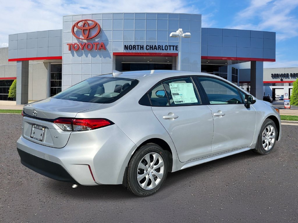 New 2027 Toyota Corolla LE FWD image 8