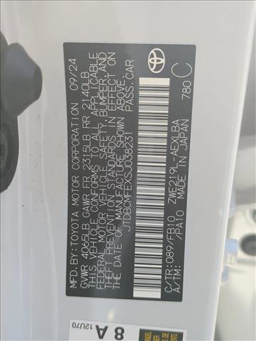 Used 2025 Toyota Corolla LE image 27