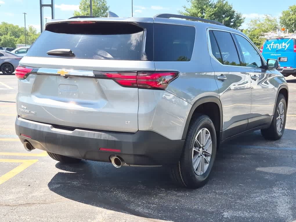 Used 2023 Chevrolet Traverse LT AWD/4WD image 3