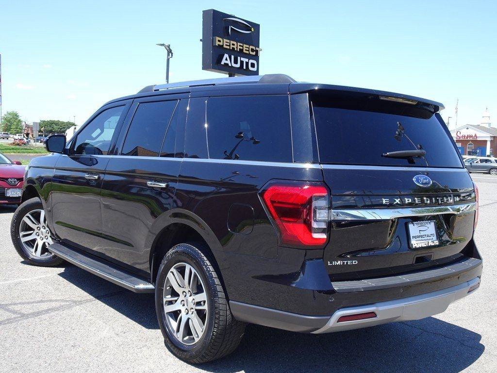 Used 2023 Ford Expedition Limited RWD image 4