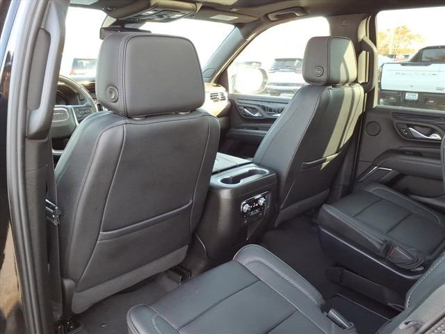 Used 2023 GMC Yukon Denali image 18