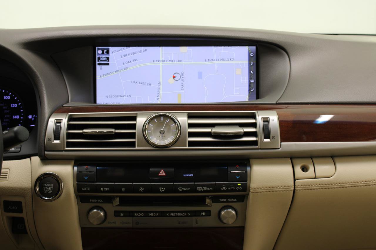Used 2016 Lexus LS 460 w/ Comfort Package RWD image 54