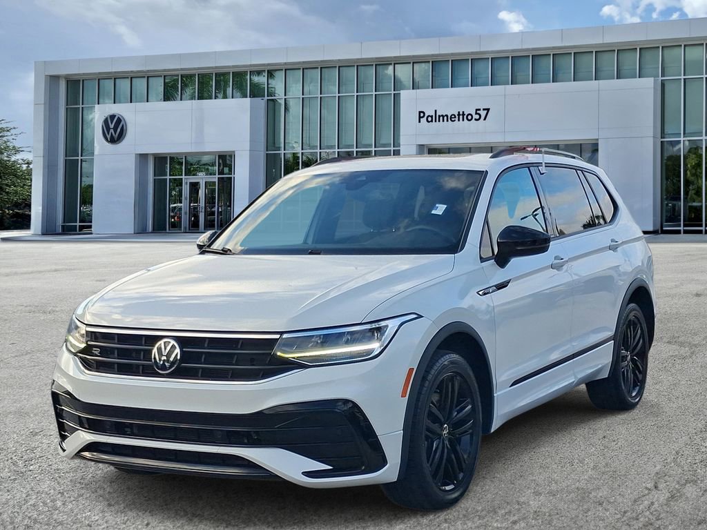 Used 2022 Volkswagen Tiguan SE R-Line FWD image 3