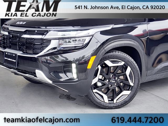 Certified 2024 Kia Seltos SX w/ SX Sunroof Package AWD/4WD image 3