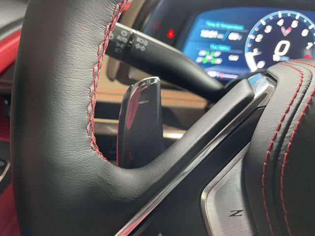 Used 2025 Chevrolet Corvette Z06 RWD image 19