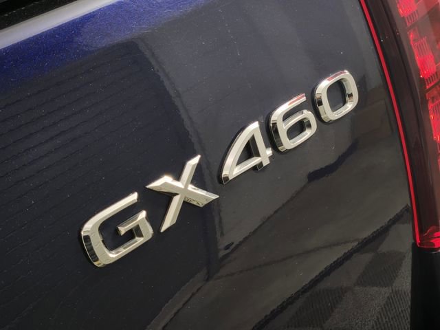 Used 2022 Lexus GX 460 Luxury w/ Sport Design Package AWD/4WD image 8