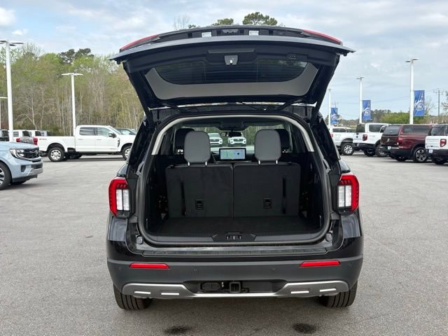 New 2026 Ford Explorer Active w/ Active Comfort Package image 23