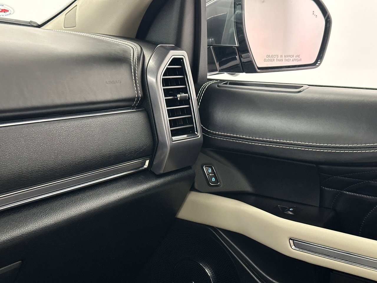 Used 2020 Ford Expedition Platinum image 38