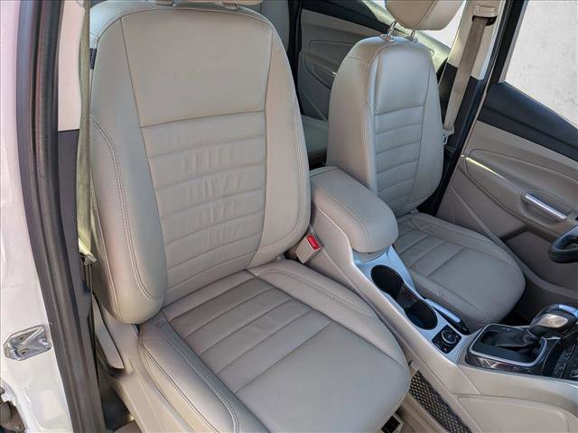 Used 2016 Ford C-MAX Energi SEL image 19