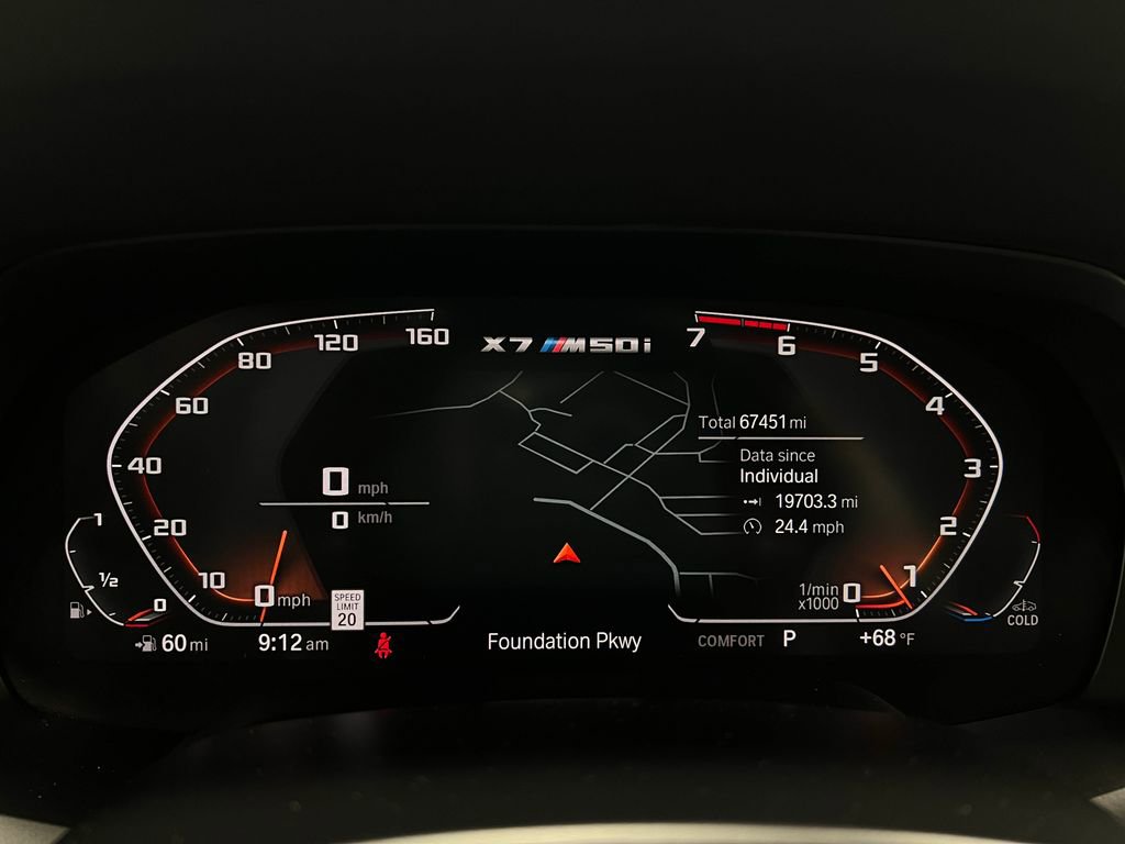 Used 2022 BMW X7 M50i w/ Cold Weather Package image 25