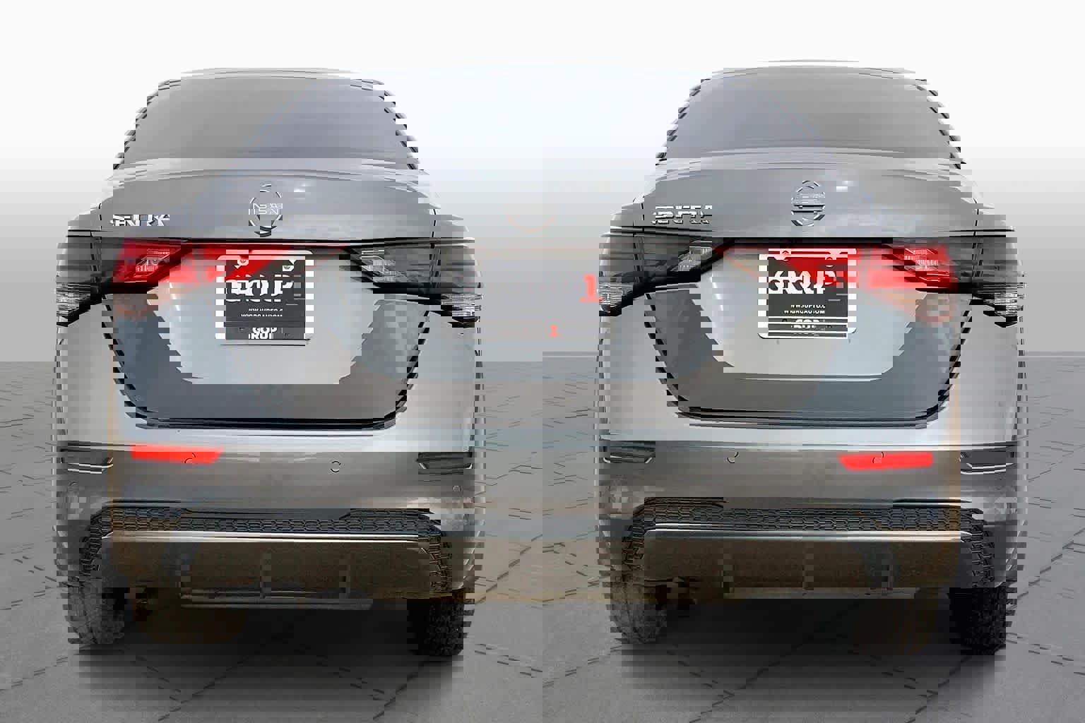 Used 2024 Nissan Sentra S image 4