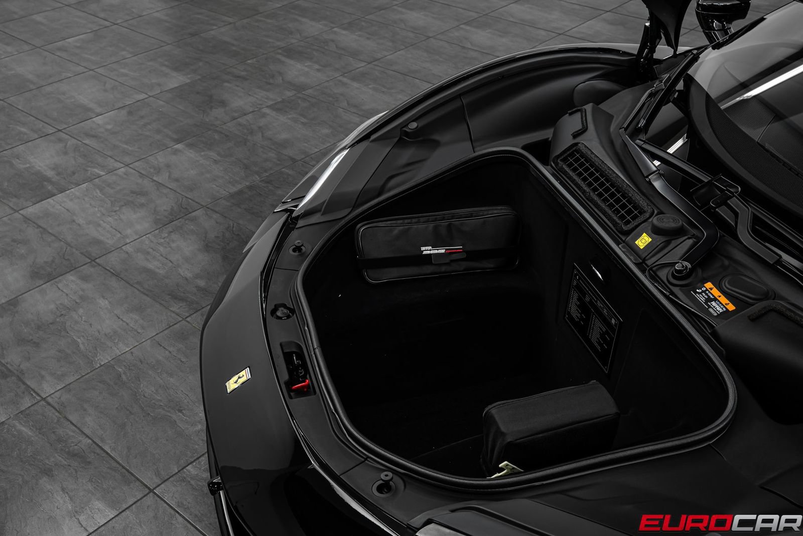 Used 2025 Ferrari 296 GTS RWD image 12