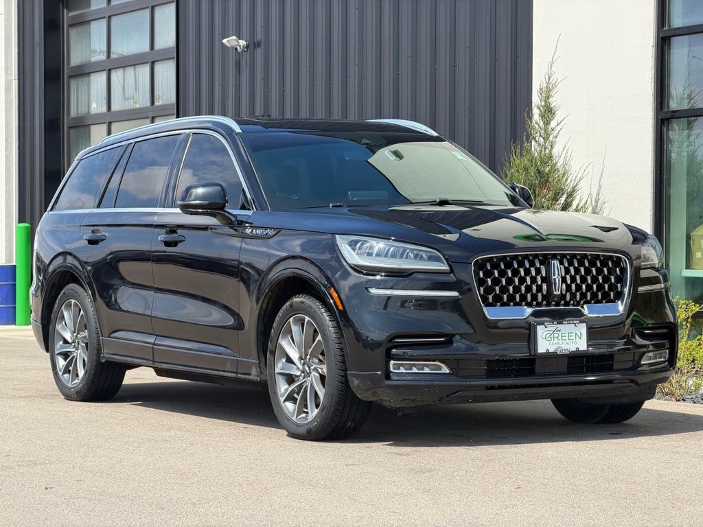 Used 2020 Lincoln Aviator Grand Touring w/ Elements Package Plus AWD/4WD image 4