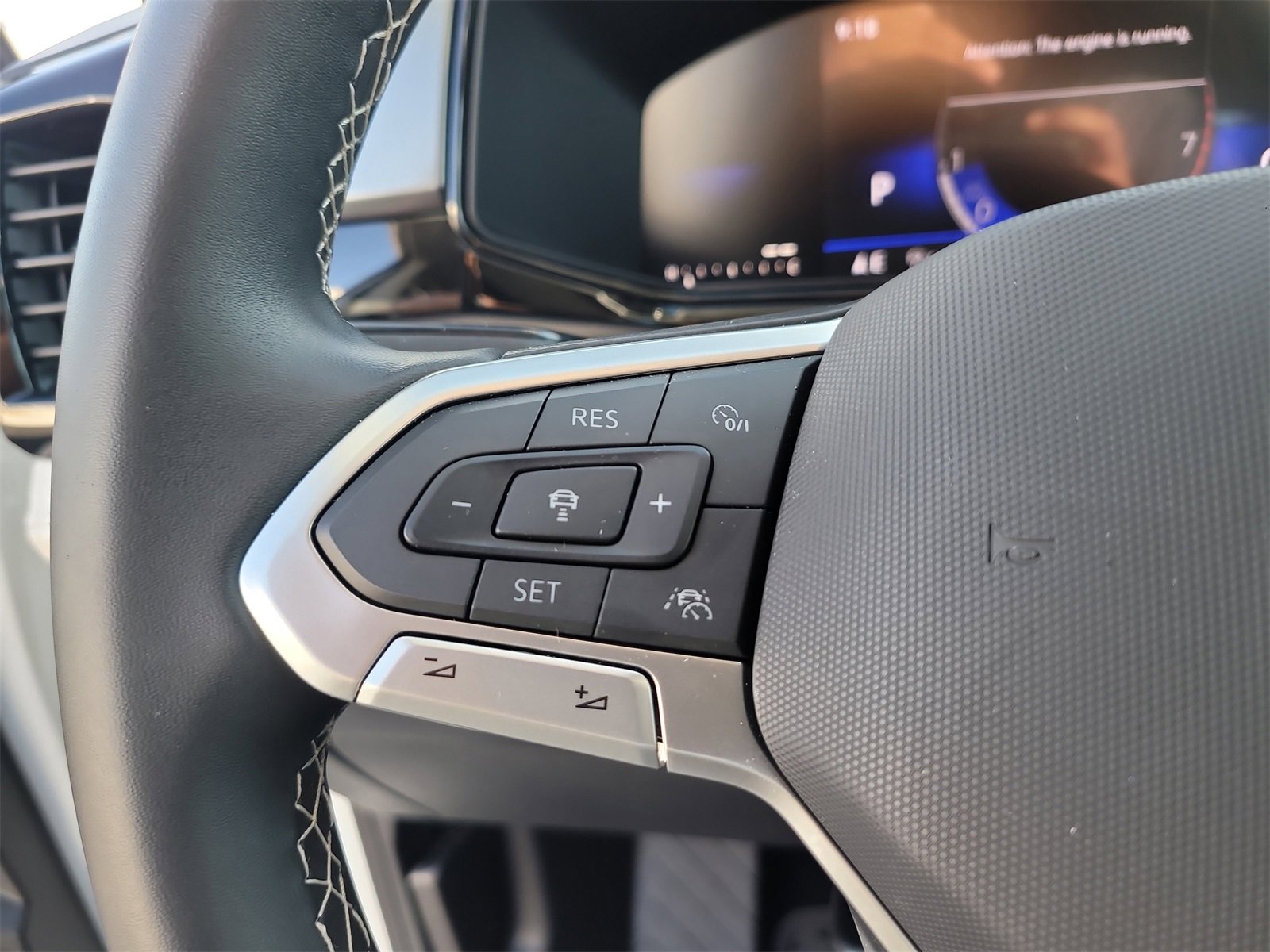 Used 2025 Volkswagen Taos S image 29