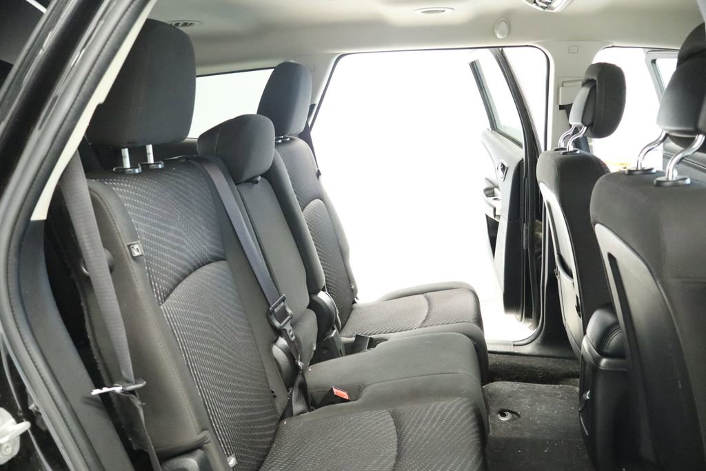 Used 2017 Dodge Journey SXT w/ Comfort/Convenience Group image 21
