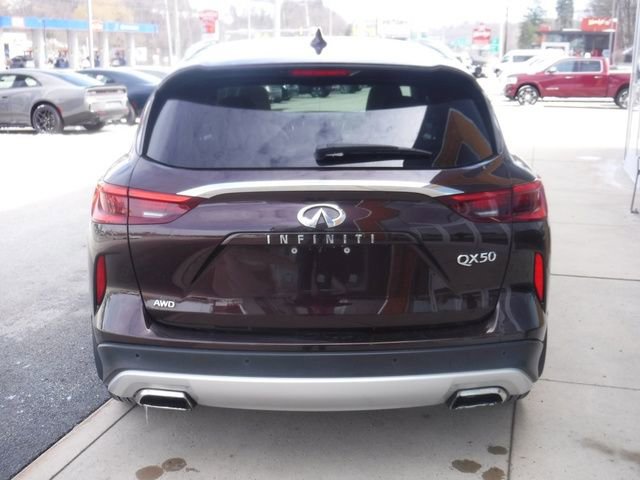 Used 2020 INFINITI QX50 Luxe w/ Navigation Package image 14