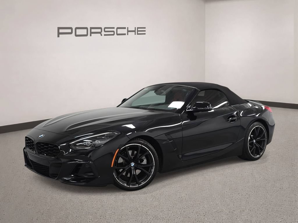 Used 2025 BMW Z4 sDrive30i w/ Shadowloine Package