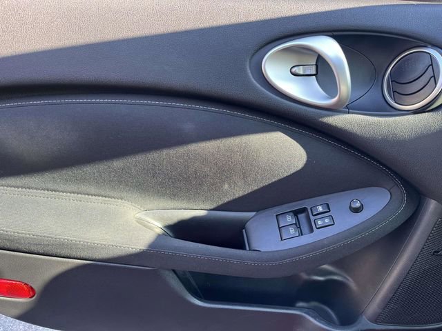 Used 2017 Nissan 370Z w/ Sport Package image 22