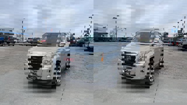 Used 2014 GMC Terrain SLE image 4