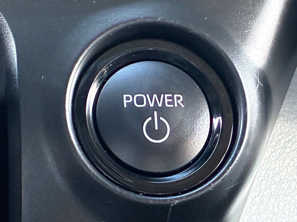 Used 2026 Toyota Sienna XLE FWD image 21
