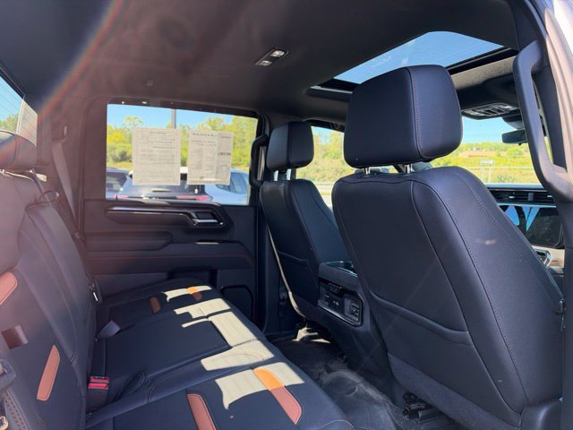 Used 2025 GMC Sierra 3500 AT4 w/ AT4 Premium Plus Package AWD/4WD image 14
