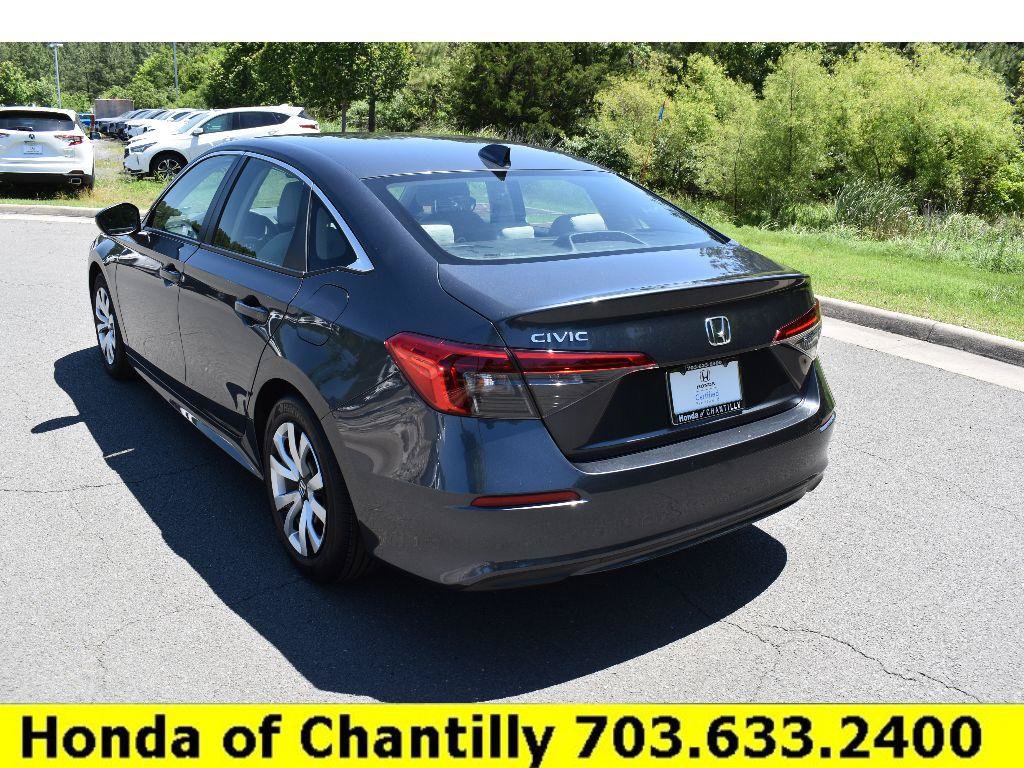 Used 2023 Honda Civic LX image 5