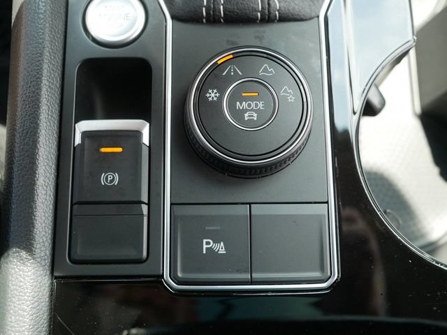 Certified 2023 Volkswagen Atlas SEL AWD/4WD image 34