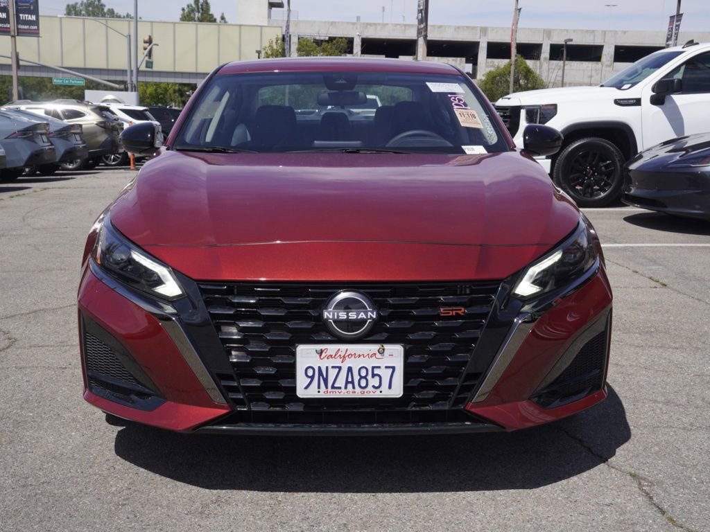 Certified 2024 Nissan Altima 2.5 SR image 6