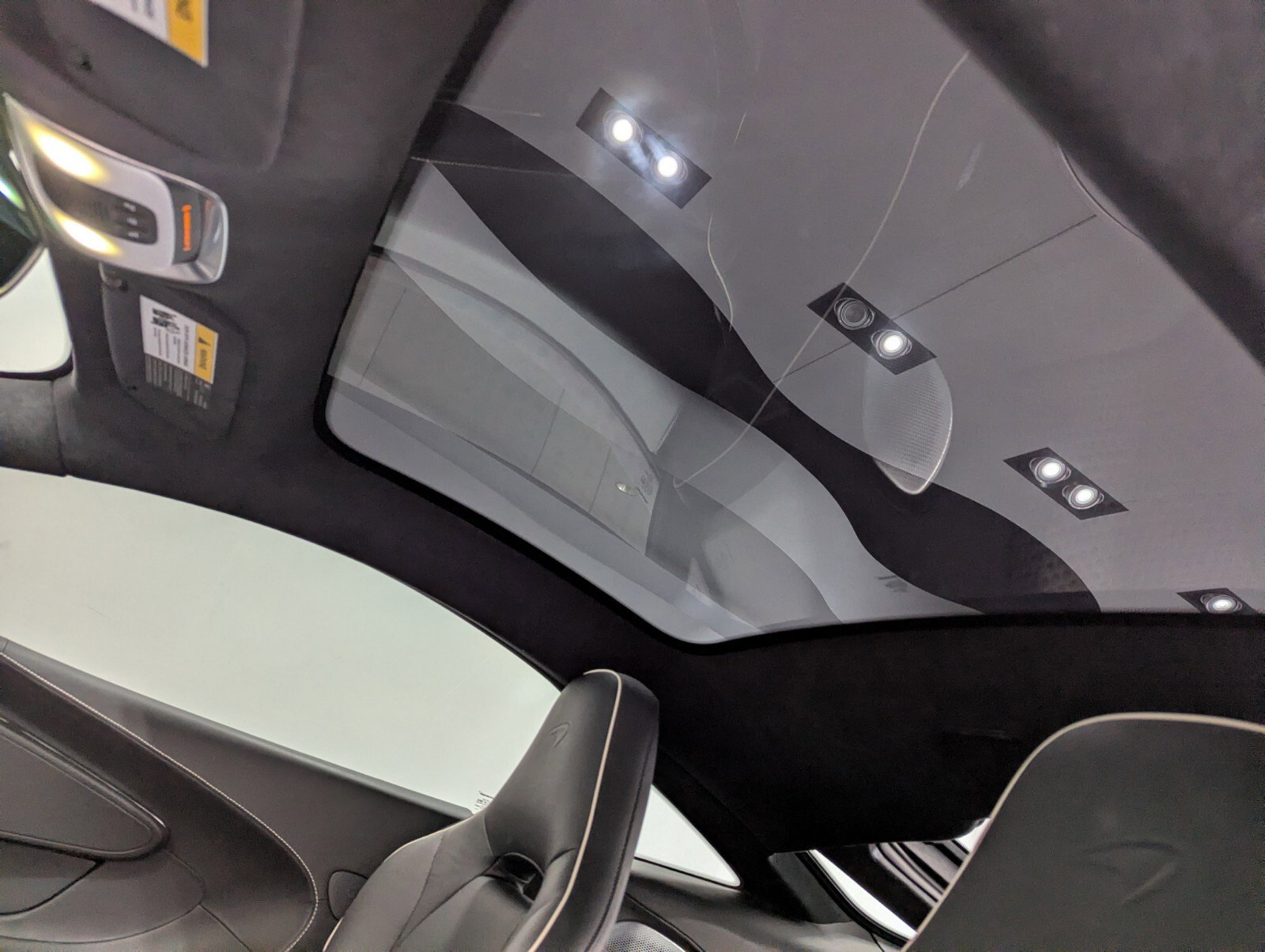 Used 2022 McLaren GT image 9