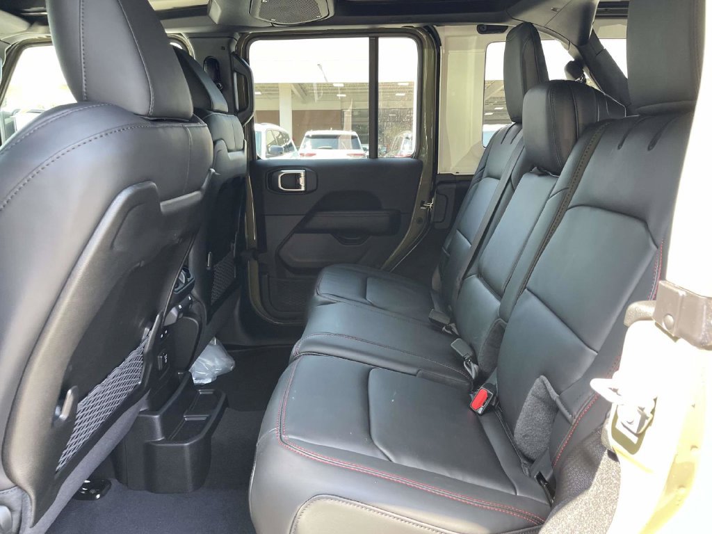 New 2027 Jeep Wrangler Unlimited Rubicon AWD/4WD image 19