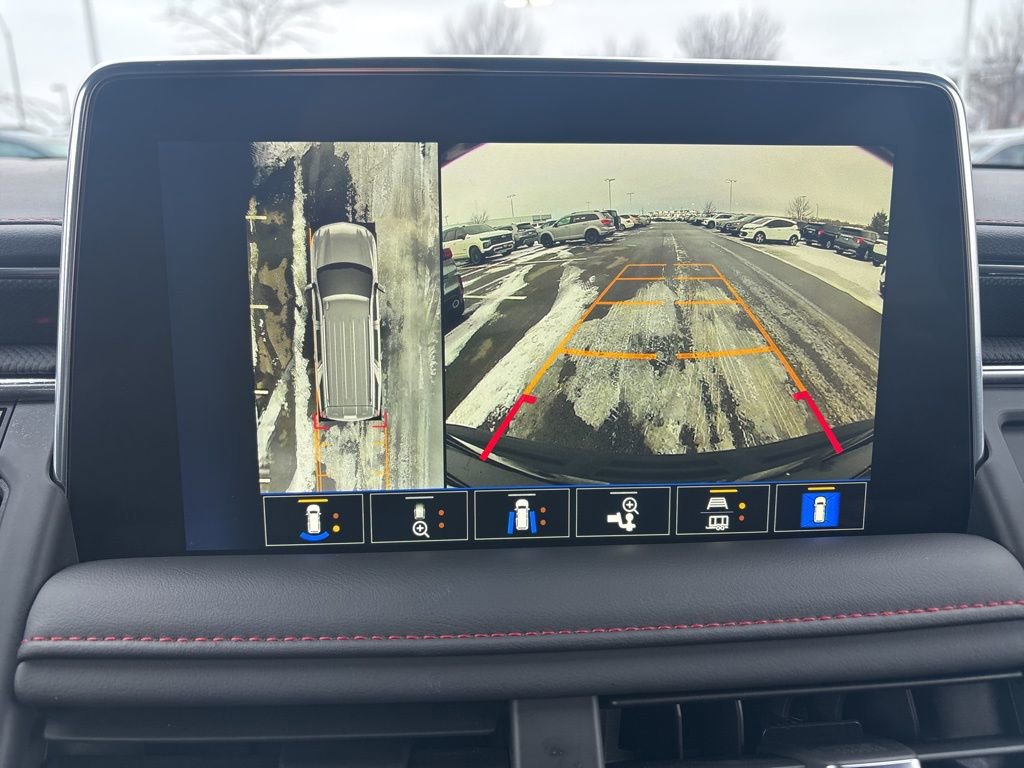 Used 2024 Chevrolet Suburban RST w/ Sport Performance Package image 28