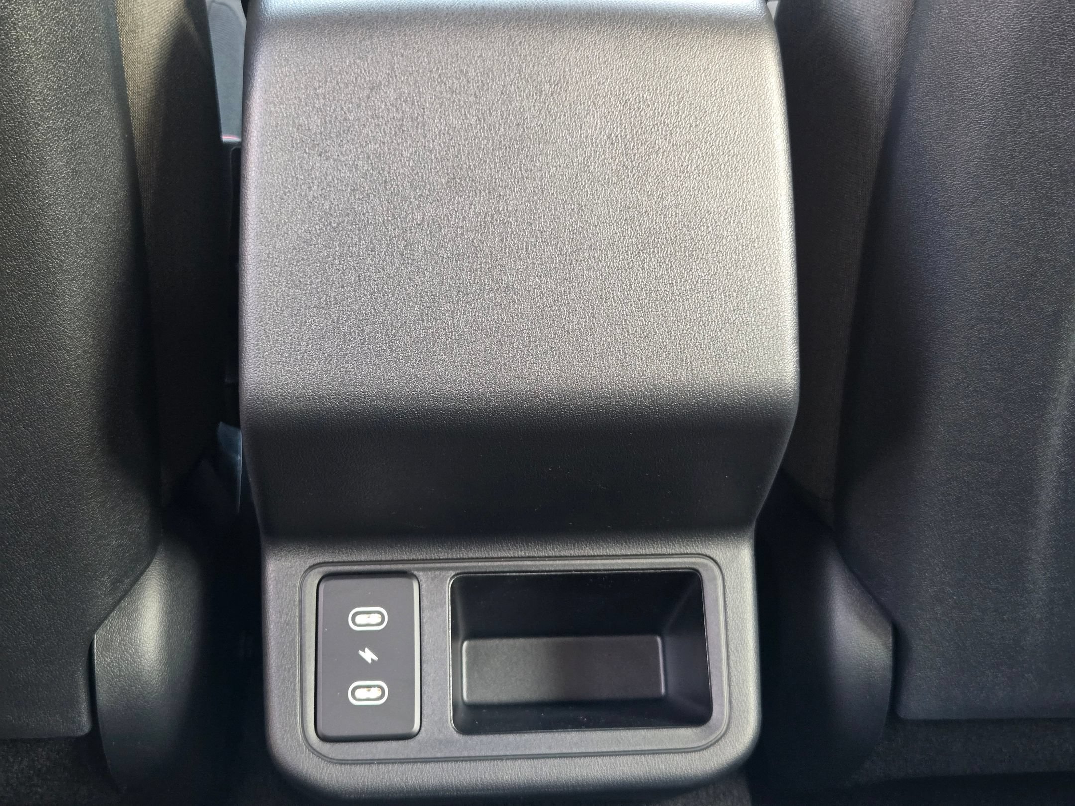 New 2026 Kia K4 FWD image 30