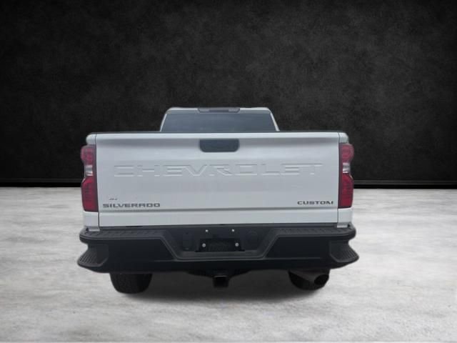 Used 2025 Chevrolet Silverado 2500 Custom w/ Custom Convenience Package image 5
